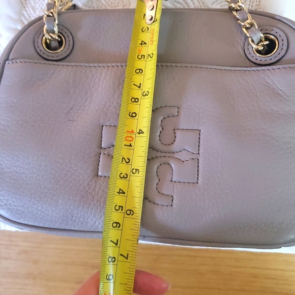 Tory Burch Camera Bag - Picture 14 of 15